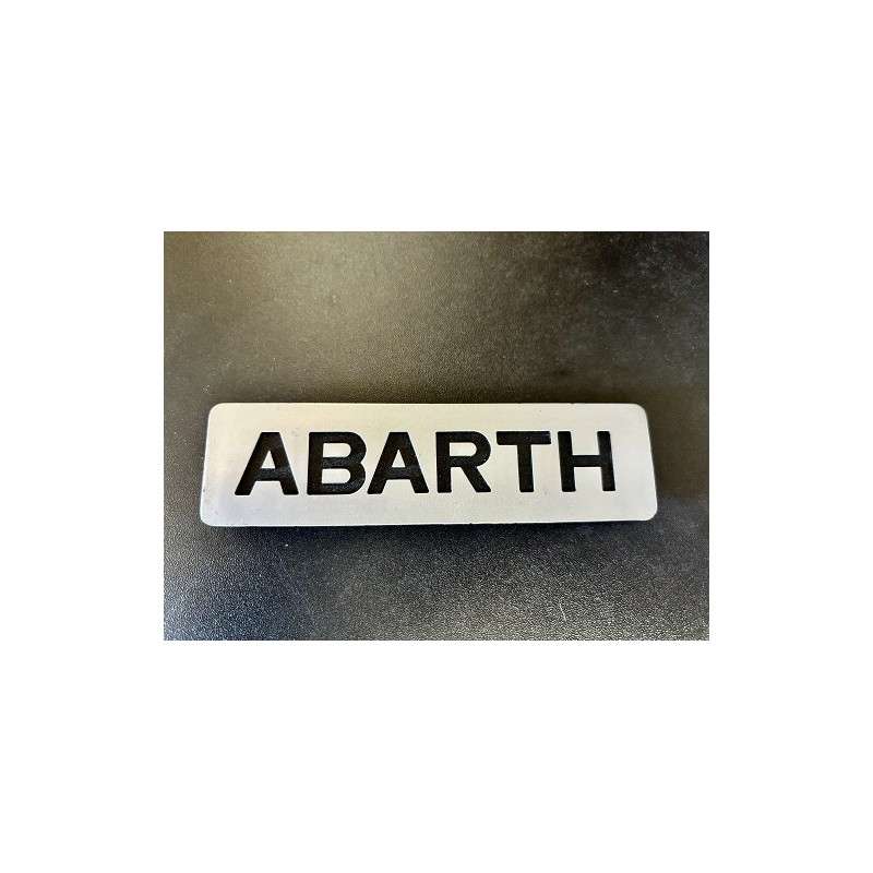 Plaquette ABARTH plastique 130x35mm pour A112
