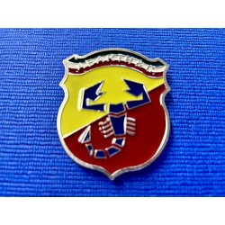 Ecusson abarth métal...