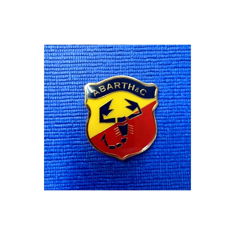 Écusson abarth métal émaillé hauteur 30mm x largeur 26mm